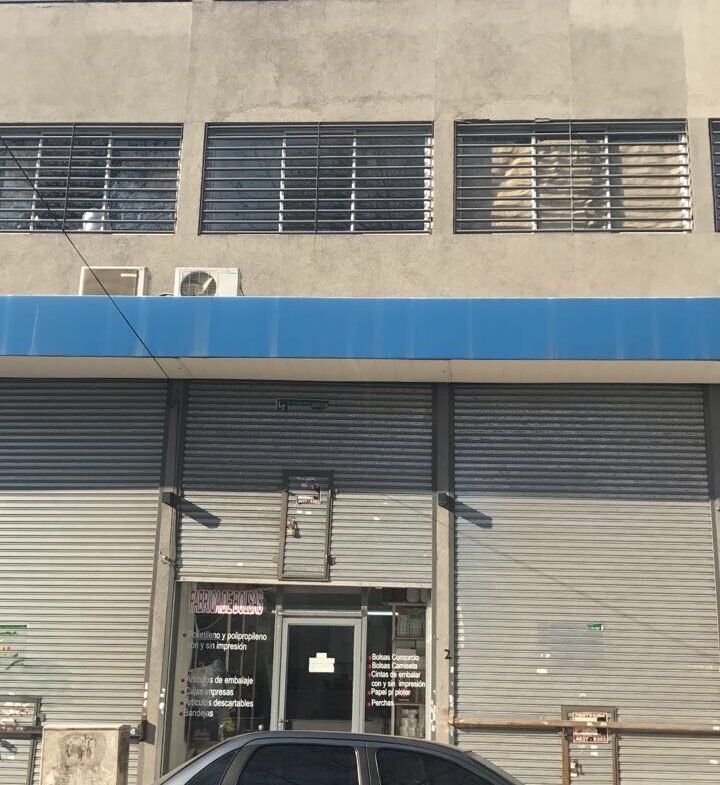 Venta Local comercial Argerich al 800