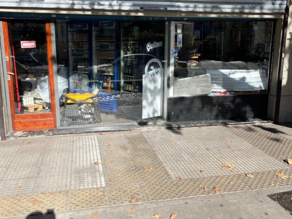 LOCAL VENTA AVELLANEDA Y CHIVILCOY