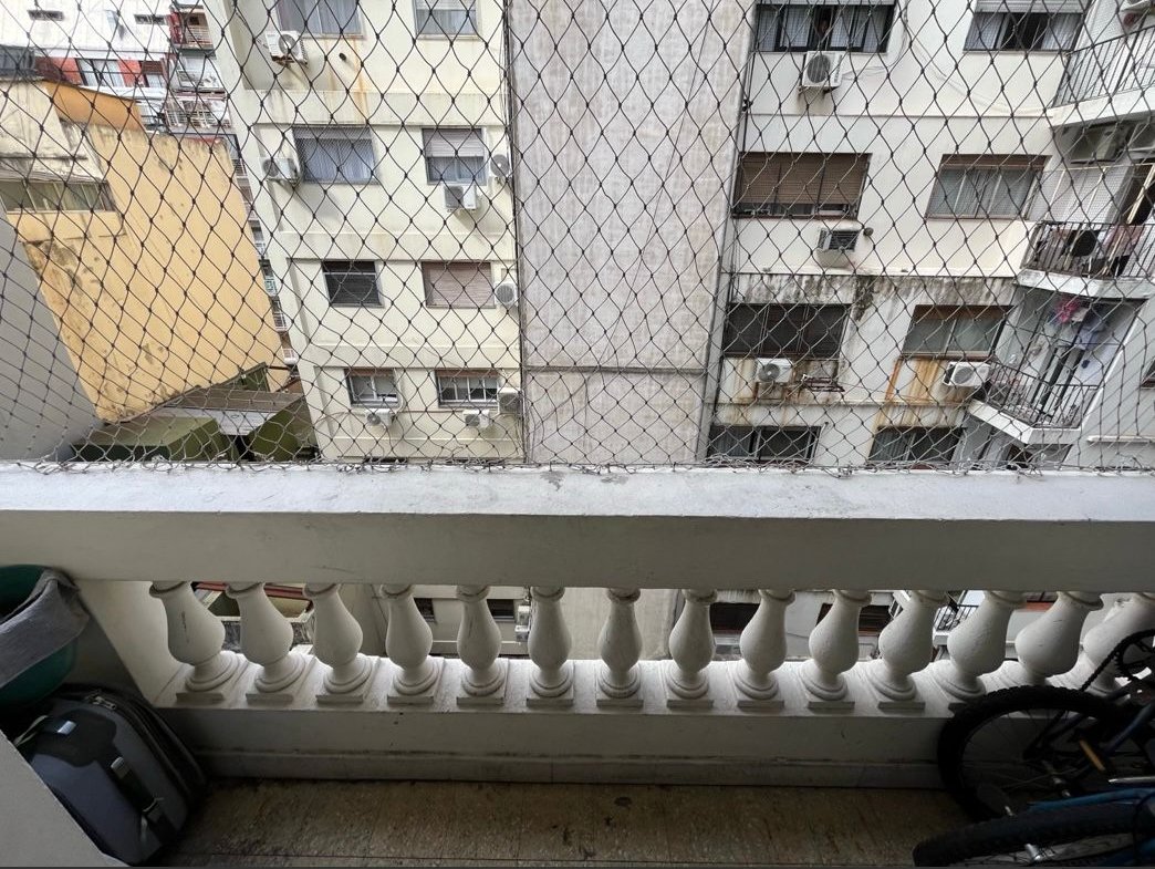 Venta 4 Amb Av Pueyrredon y Av Cordoba