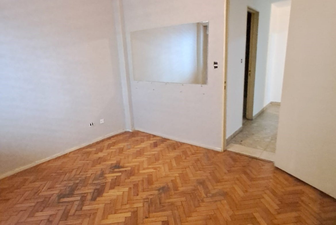 PARAGUAY Y AV. PUEYRREDÓN 4 AMBIENTES CON DEPENDENCIA