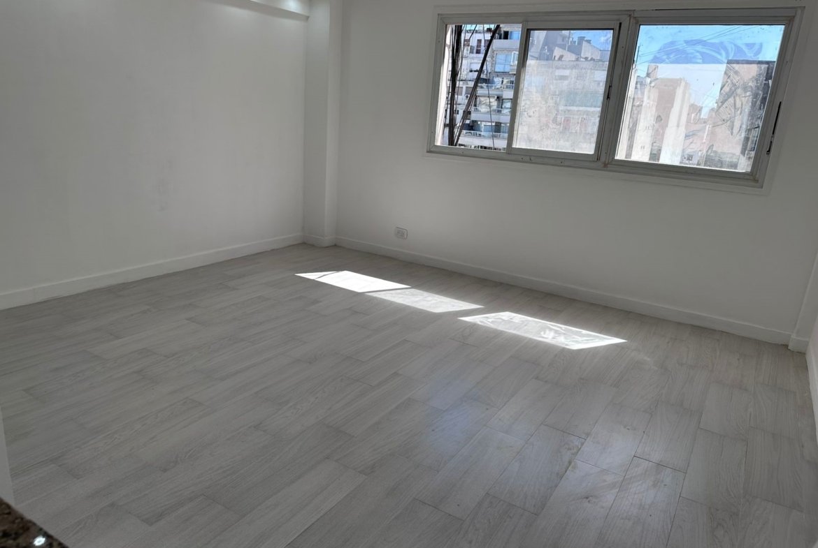 MONOAMBIENTE JUNIN Y TUCUMAN TODO A NUEVO! IDEAL INVERSIÓN