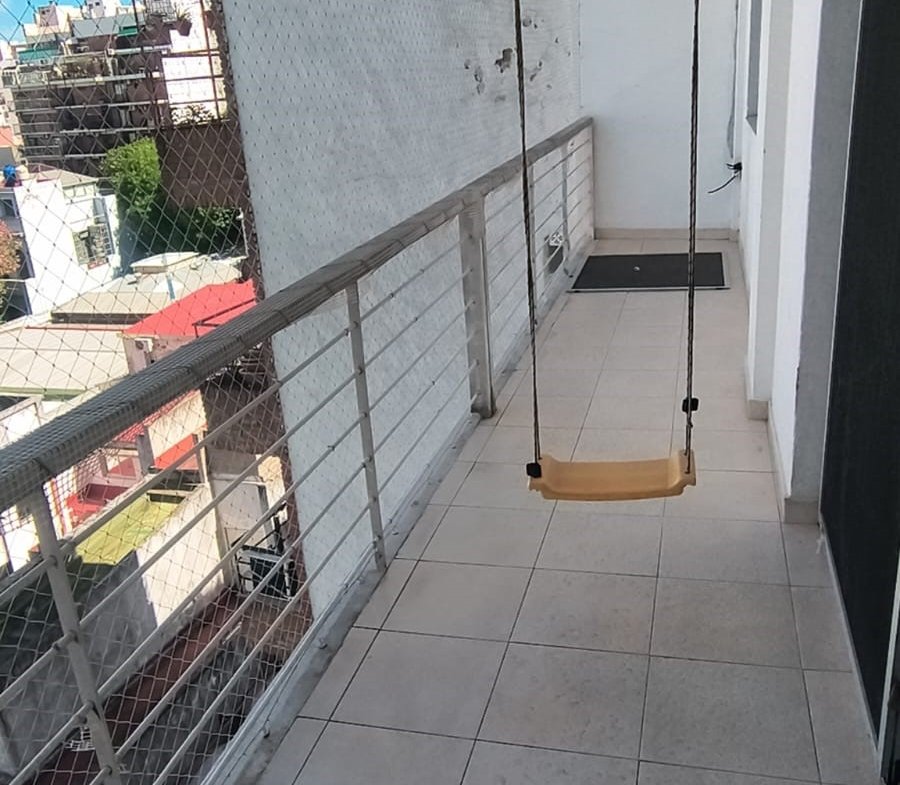 IMPECABLE 4 AMB. C/COCHERA SALGUERO Y PARAGUAY