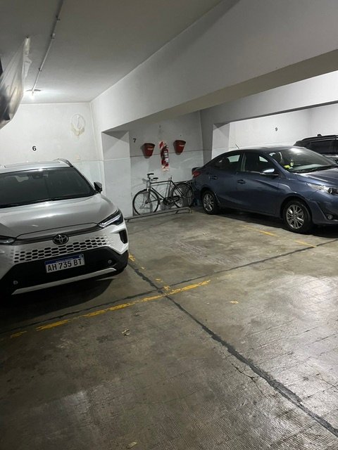 PISO EN VENTA MANSILLA Y AGUERO EXCELENTE