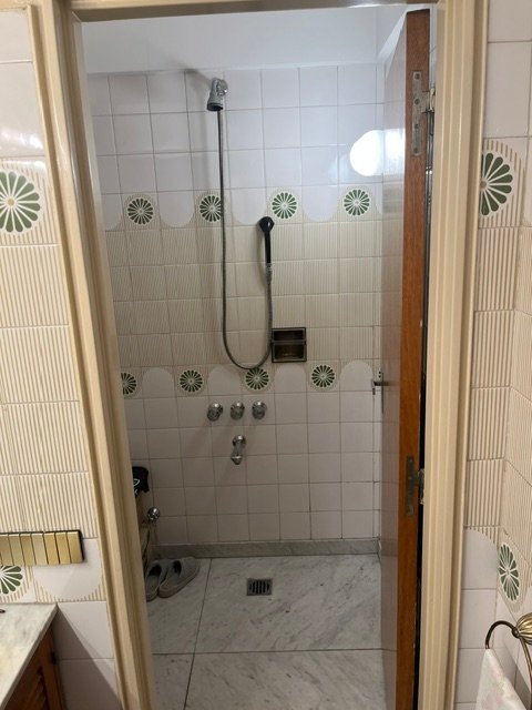 PISO 240M2 EN ALQUILER AV. PUEYRREDÓN AL 900