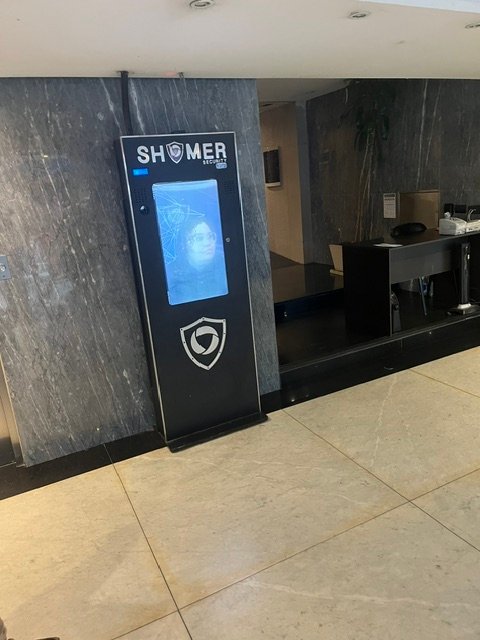 PISO 240M2 EN ALQUILER AV. PUEYRREDÓN AL 900