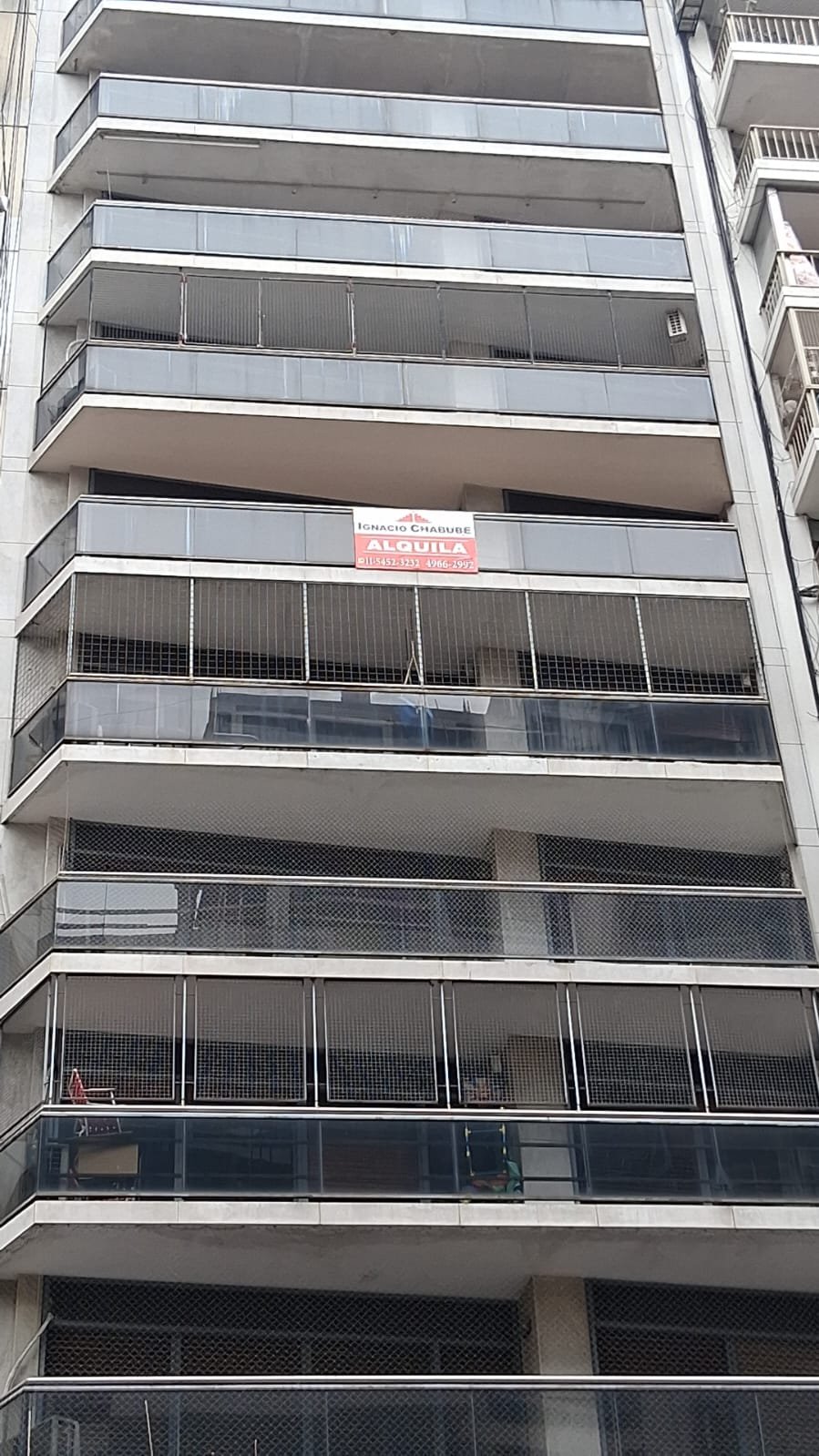 PISO 240M2 EN ALQUILER AV. PUEYRREDÓN AL 900