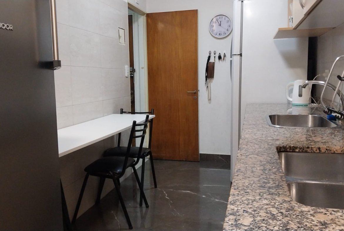 Valentin Gomez Al 2900 3 Amb. C/dep. 79 m²