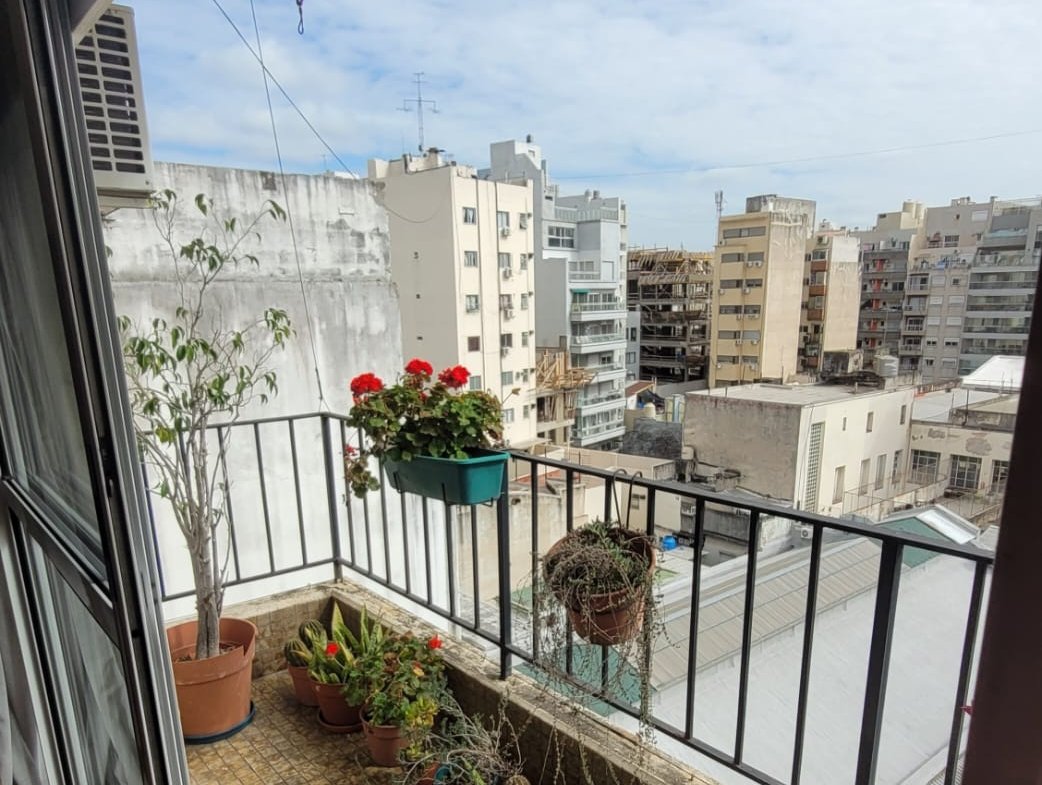 Alquiler 3 Amb. con Dependencia, o 3° Dormit. con o Sin Muebles, Jean Jaures Al 900